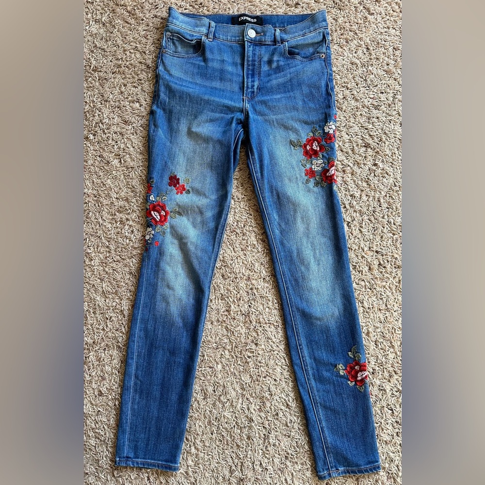 Express embroidered jeans